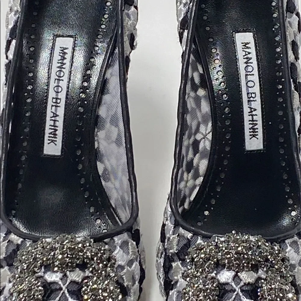 Manolo Blahnik Hangisi 105 Embellished Embroidered Pumps size 36